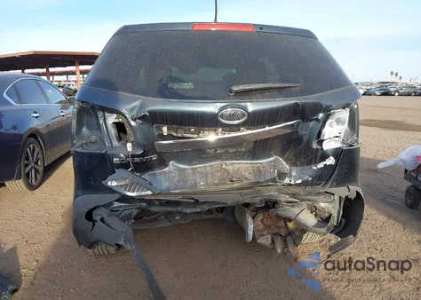 2013 Kia Sorento Lx z USA, uszkodzony, nr VIN 5XYKT3A12DG313320